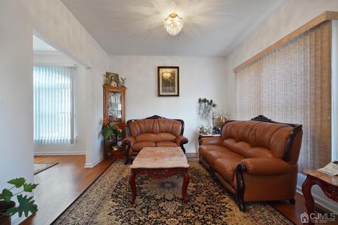 24 Vinal Ave, Edison, NJ 08817 photo 3