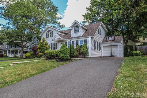 198 Echo Ave, Edison, NJ 08837 photo 2