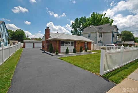 243 Old Post Rd, Edison, NJ 08817 photo 3