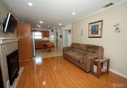 243 Old Post Rd, Edison, NJ 08817 photo 11