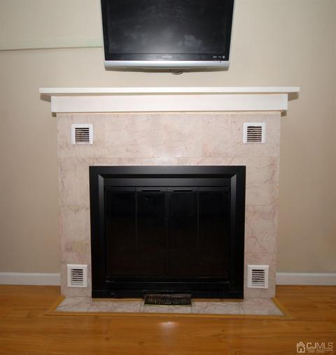 243 Old Post Rd, Edison, NJ 08817 photo 12