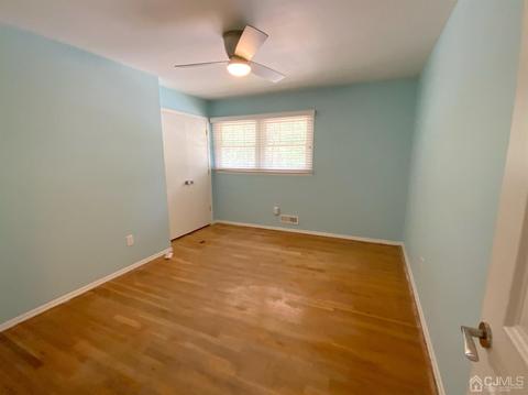 49 Walker Ave, Edison, NJ 08820 photo 24