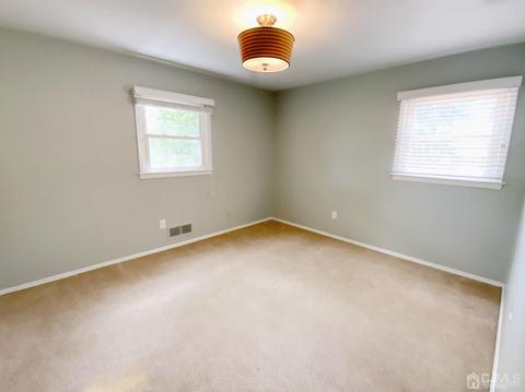 49 Walker Ave, Edison, NJ 08820 photo 23