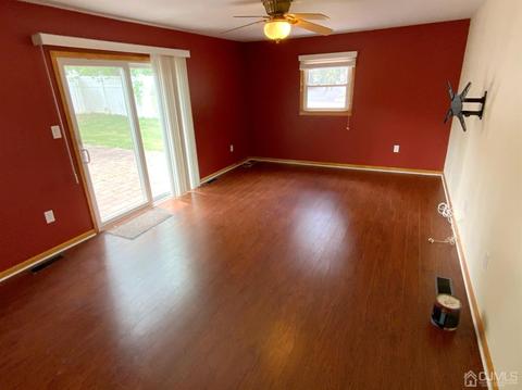 49 Walker Ave, Edison, NJ 08820 photo 18