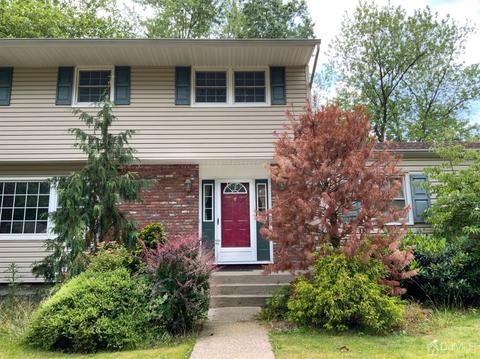 49 Walker Ave, Edison, NJ 08820 photo 1