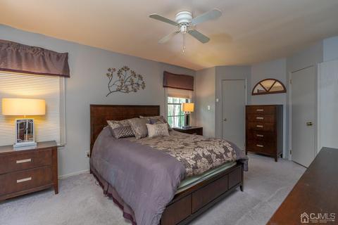 501 Maplecrest Rd, Edison, NJ 08820 photo 17