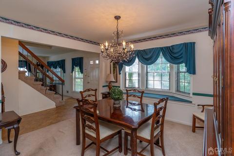 501 Maplecrest Rd, Edison, NJ 08820 photo 9