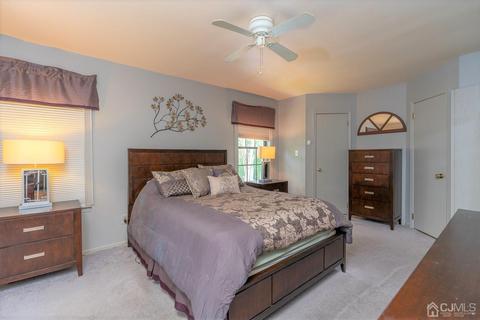 501 Maplecrest Rd, Edison, NJ 08820 photo 15