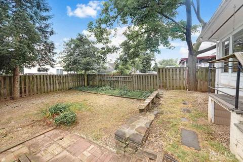 314 Giles Ave, Middlesex, NJ 08846 photo 19