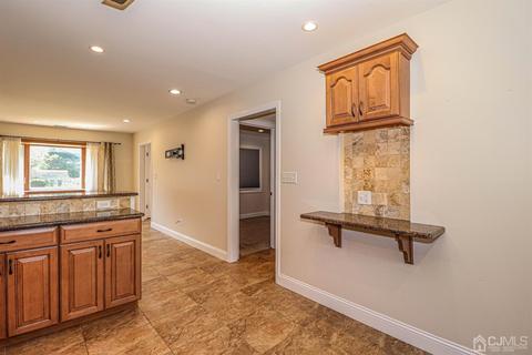 12 Roger Rd, Edison, NJ 08817 photo 14