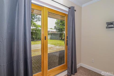12 Roger Rd, Edison, NJ 08817 photo 21