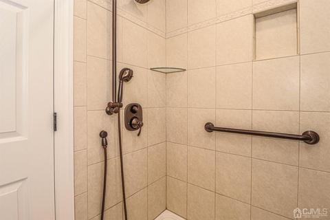12 Roger Rd, Edison, NJ 08817 photo 27
