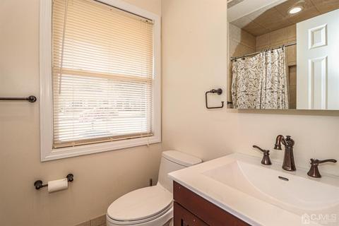 12 Roger Rd, Edison, NJ 08817 photo 26