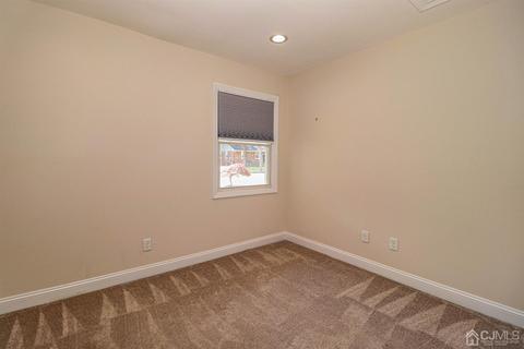 12 Roger Rd, Edison, NJ 08817 photo 29