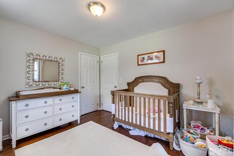 145 Chestnut St, Middlesex, NJ 08846 photo 9