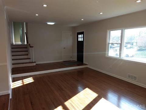 36 Hamlin Rd, Edison, NJ 08817 photo 5
