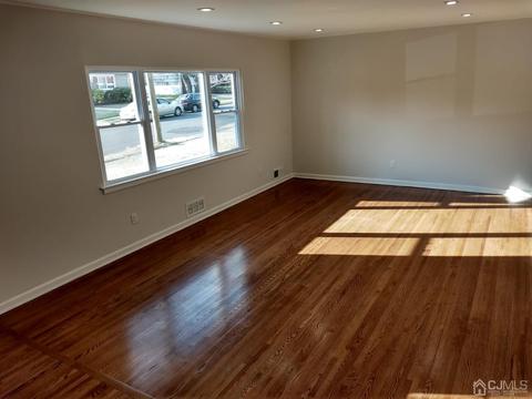 36 Hamlin Rd, Edison, NJ 08817 photo 8