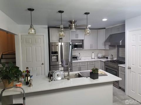 89 Sewaren Ave, Sewaren, NJ 07077 photo 7