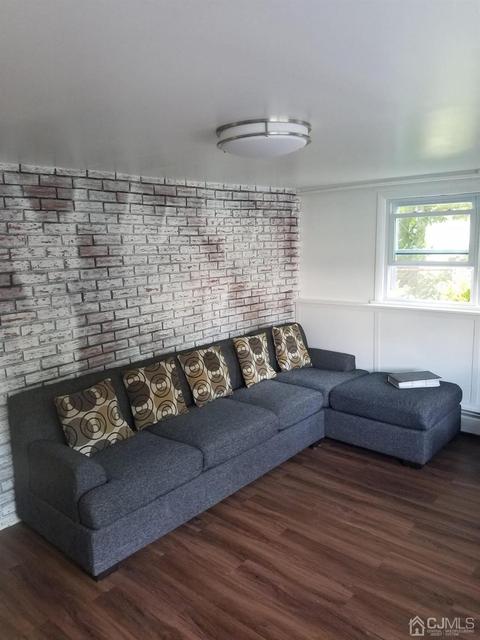 89 Sewaren Ave, Sewaren, NJ 07077 photo 10