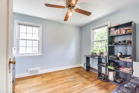 27 Macarthur Dr, Edison, NJ 08837 photo 18