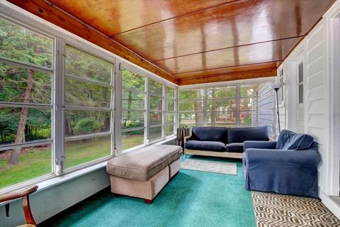84 Main St, Helmetta, NJ 08828 photo 15