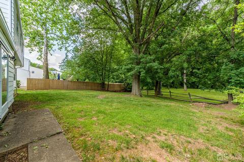 22 Eileen Way, Edison, NJ 08837 photo 24