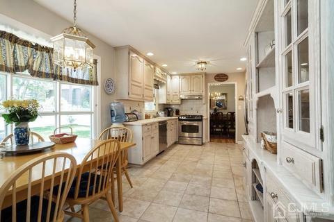 10 Walker Ave, Edison, NJ 08820 photo 13
