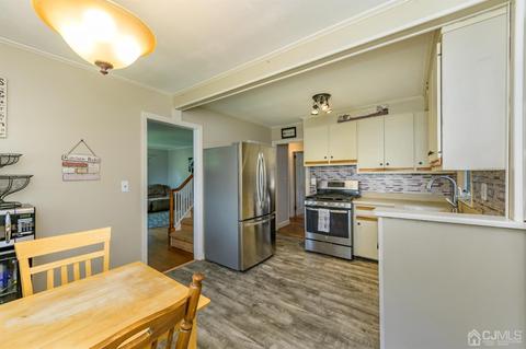 516 Chestnut St, Middlesex, NJ 08846 photo 7