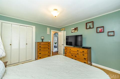 516 Chestnut St, Middlesex, NJ 08846 photo 11