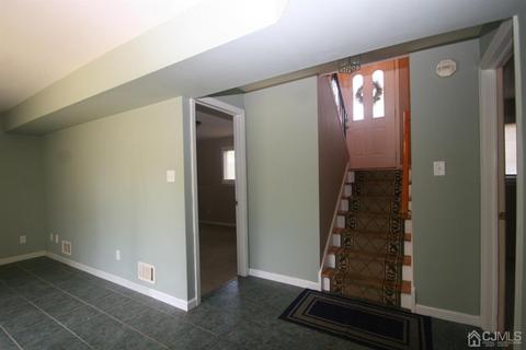 10 Lonanbe Dr, Middlesex, NJ 08846 photo 23