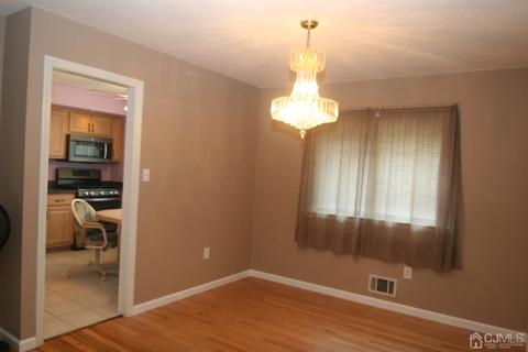 10 Lonanbe Dr, Middlesex, NJ 08846 photo 10