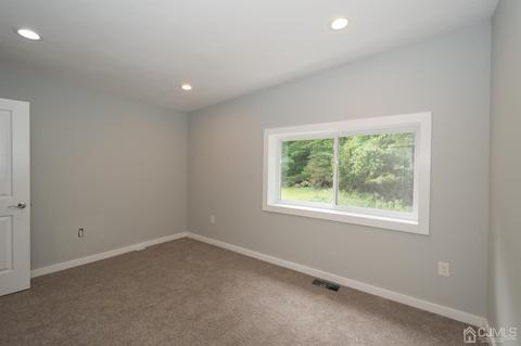 31 Old Forge Rd, Helmetta, NJ 08828 photo 21