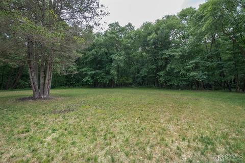 31 Old Forge Rd, Helmetta, NJ 08828 photo 33