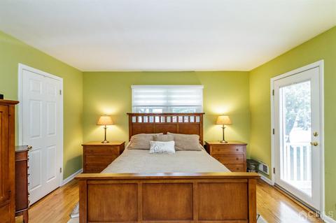 2 Sharp Rd, Edison, NJ 08837 photo 16
