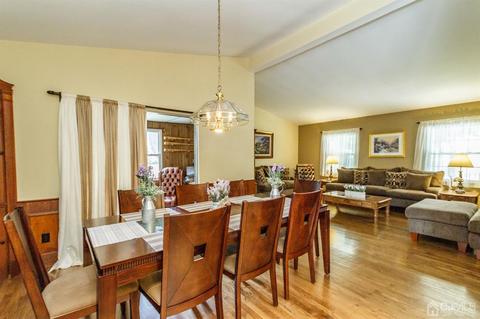 2 Sharp Rd, Edison, NJ 08837 photo 10