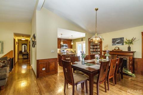 2 Sharp Rd, Edison, NJ 08837 photo 9