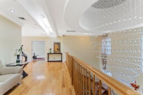 429 Plainfield Rd, Edison, NJ 08820 photo 13