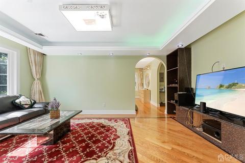 429 Plainfield Rd, Edison, NJ 08820 photo 15
