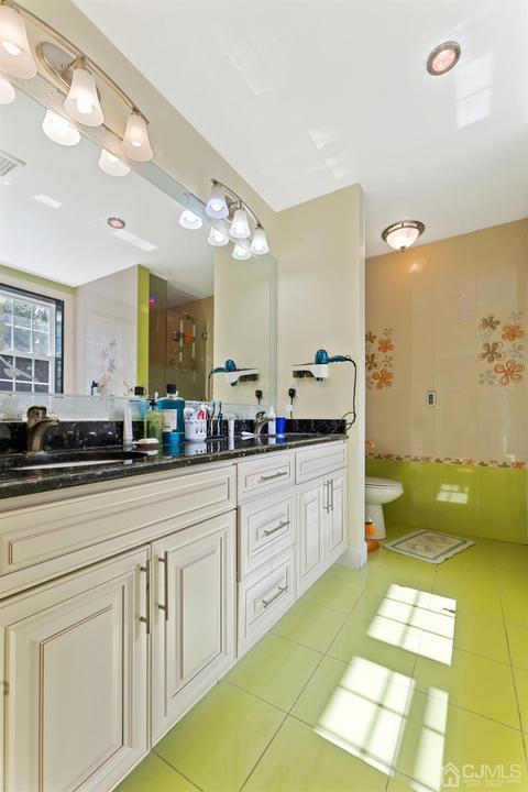 429 Plainfield Rd, Edison, NJ 08820 photo 23
