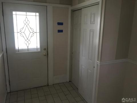 150 Vogel Pl, Middlesex, NJ 08846 photo 8