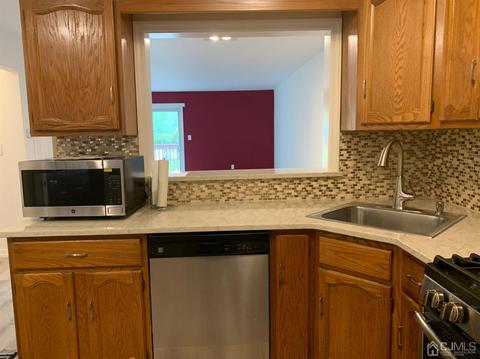 6 Iris Ct, Edison, NJ 08820 photo 7