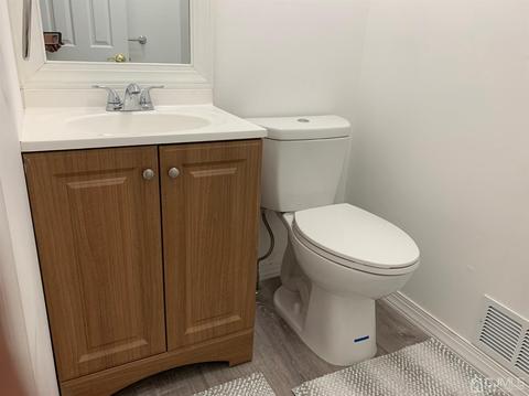 6 Iris Ct, Edison, NJ 08820 photo 12