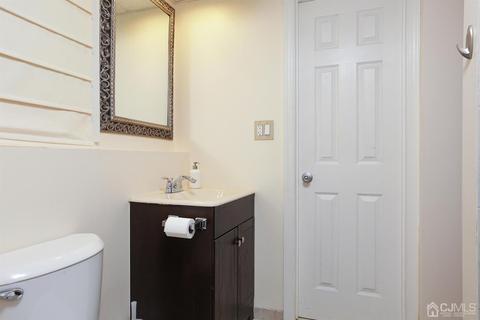 4 School Dr, Sayreville, NJ 08859 photo 16