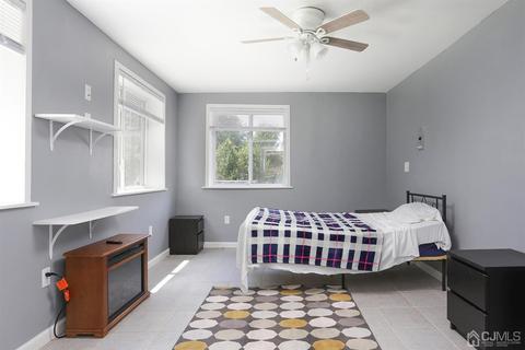 4 School Dr, Sayreville, NJ 08859 photo 12