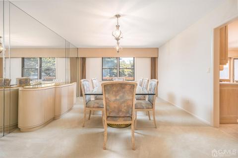 9 Aspen Cir, Edison, NJ 08820 photo 7