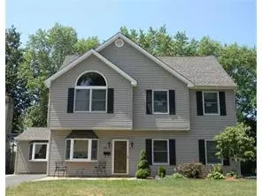 25 Stiles Rd, Edison, NJ 08817 photo 1