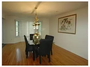 2 Maureen Ct, Edison, NJ 08820 photo 5