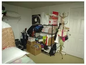 2 Maureen Ct, Edison, NJ 08820 photo 24