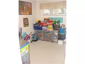 22 Baxter Rd, Edison, NJ 08817 photo 9