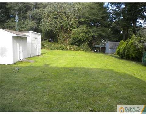 74 Philo Blvd, Edison, NJ 08837 photo 4
